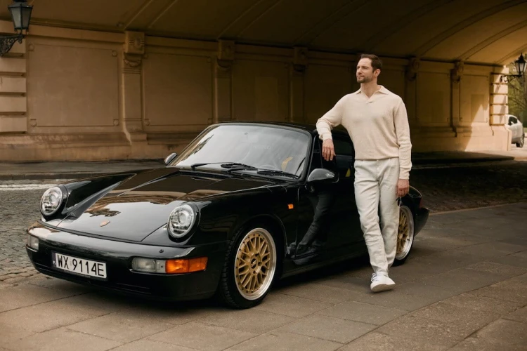 Porsche_Lomacz_białe sneakersy Partigiani