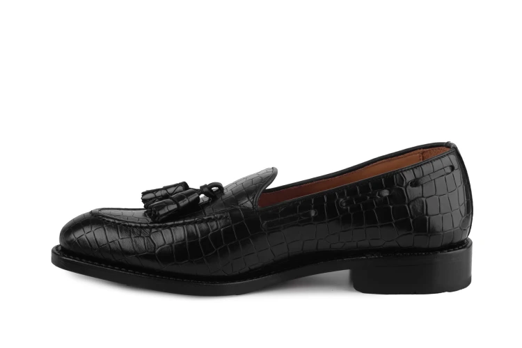 męskie buty wsuwane do garnituru