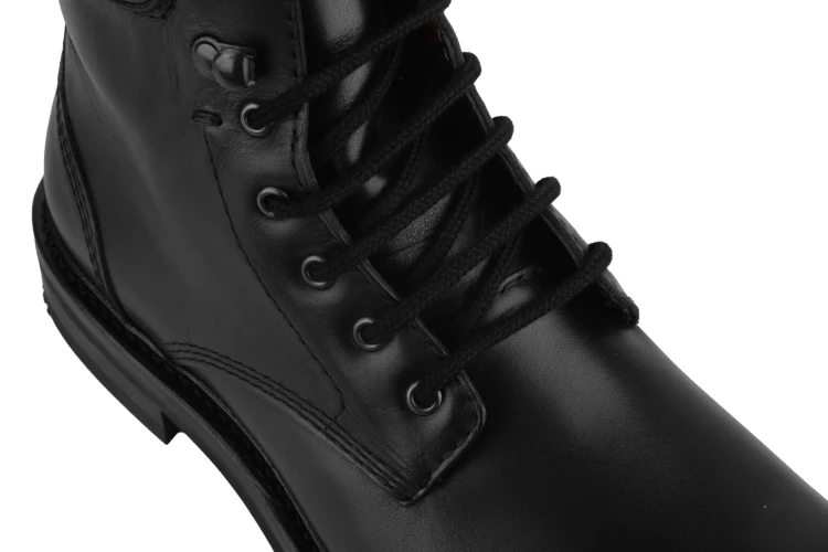 najlepsze buty zimowe czarne