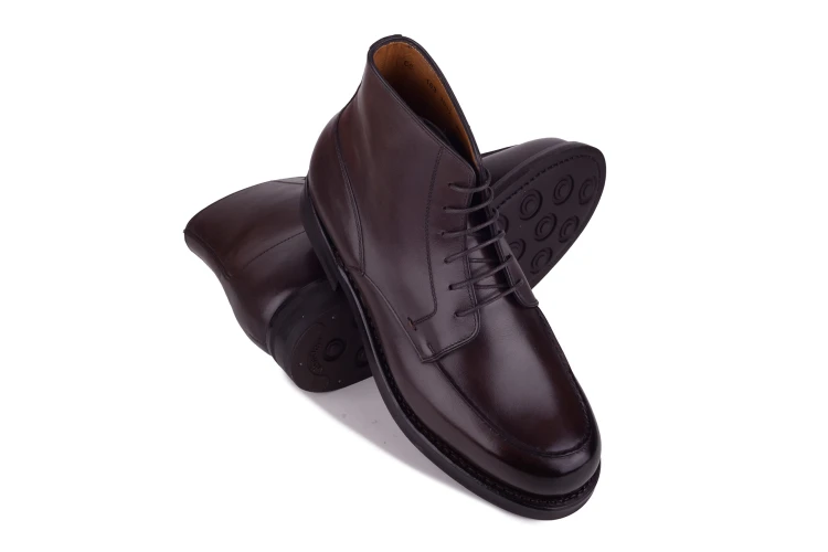 buty zimowe za kostkę na podeszwie vibram