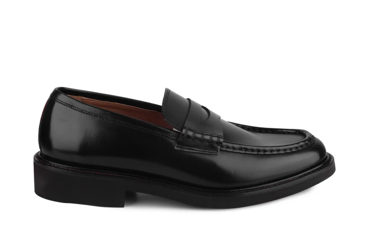 męskie buty wsuwane