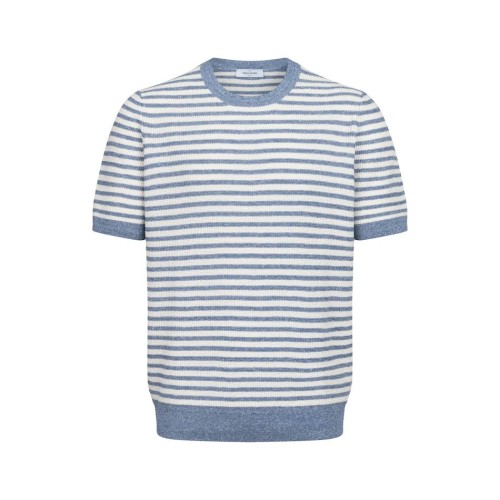 linen tshirt.jpg