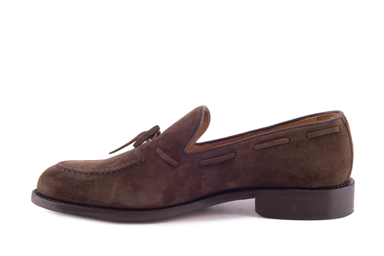 zamszowe buty na lato