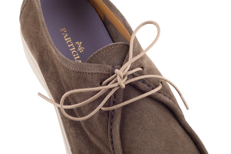 ręcznie szyte buty