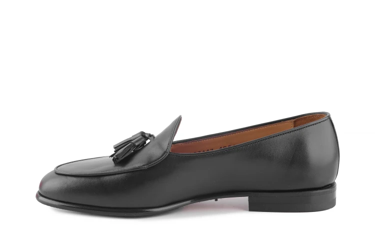 wsuwane letnie buty