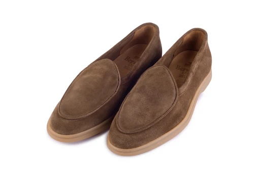 zamszowe buty wsuwane, miękkie