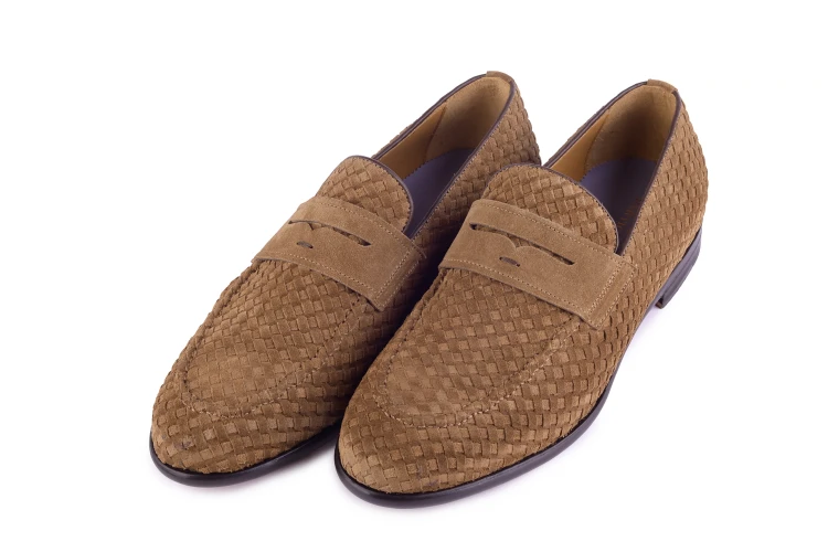 zamszowe loafersy