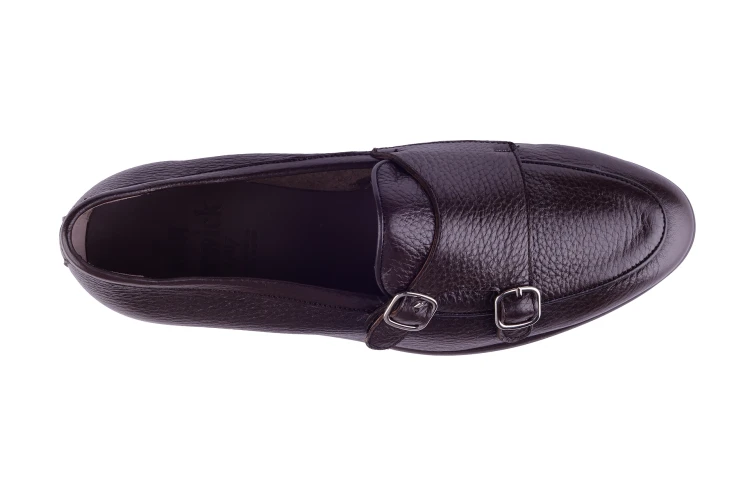 buty ze skóry jelenia na lato