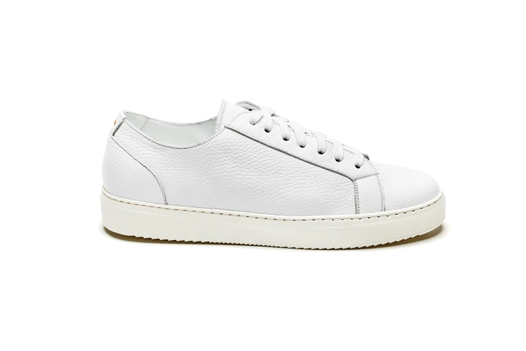 biały sneakers ze skóry jelenia