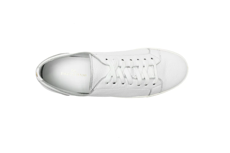 biały sneakers ze skóry jelenia