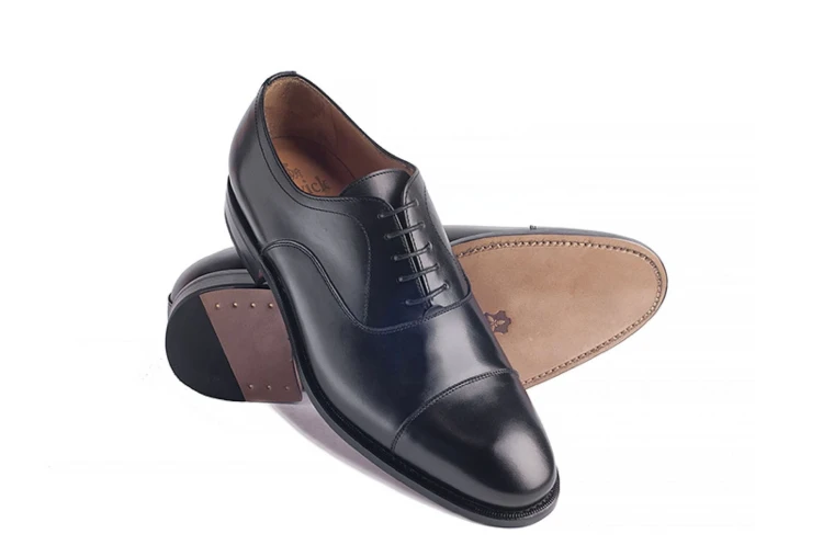 Berwick 3488 Black Rendenbach Oxford, oxfordy cap toe, zamknięta przyszwa, goodyear welted, skóra cielęca, skóra anilinowa, podeszwa skórzana rendenbach,  czarny, black, styl formlany,