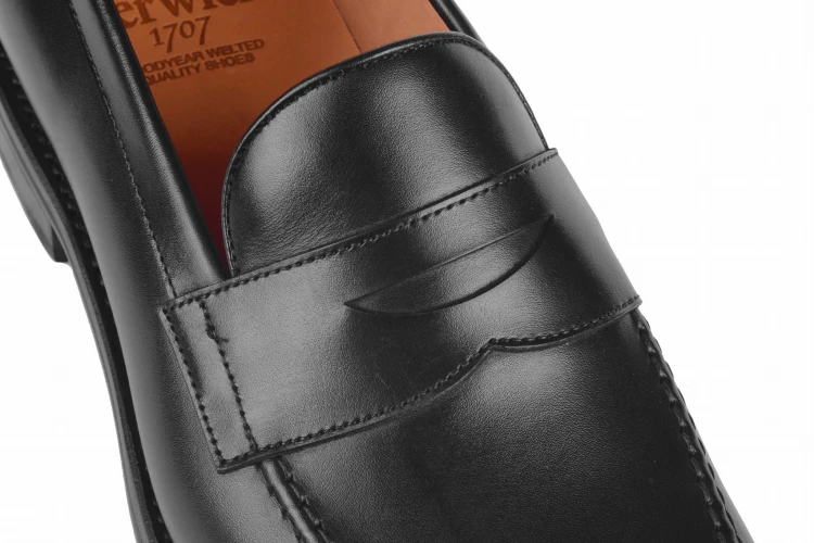 Berwick 4545 Penny Loafer Black Calf Dainite Sole 3