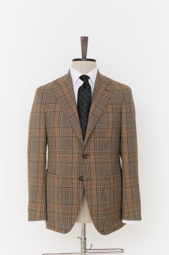 carusobeige.jpg marynarka full canvas uszyta we Włoszech