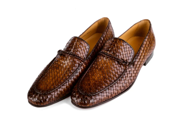 wsuwane buty męskie, buty z plecionki, mokasyny z plecionej skóry