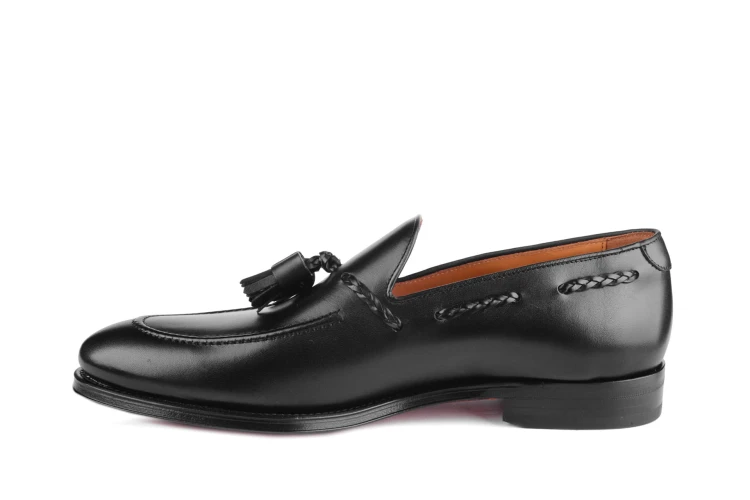 metoda bolońska, miękkie buty do garnituru, buty na slub, mokasyny czarne do garnituru