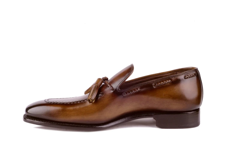 buty letnie ręcznie szyte