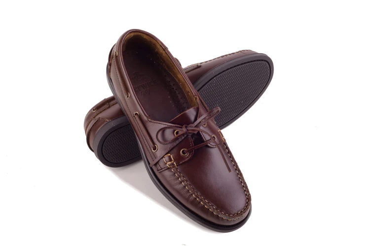Buty żeglarskie ze skóry olejowanej